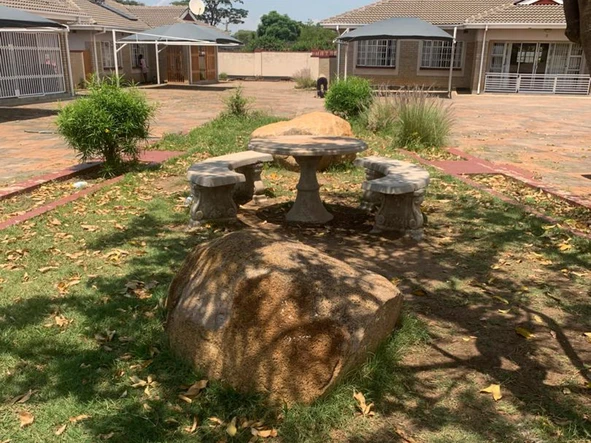 3 Bedroom Garden Flat