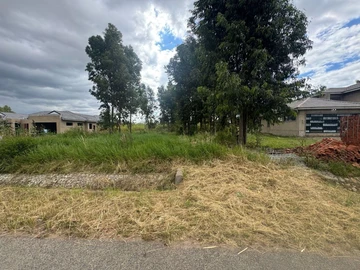 A vacant residential stand in Arlington.