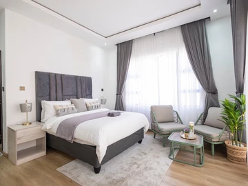 4 Unit Townhouse Complex