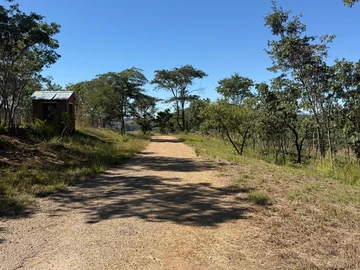 Farm & Agricultural Land