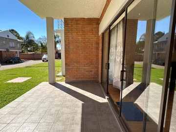 Elegant 2-bedroom townhouse in hillside Bulawayo  