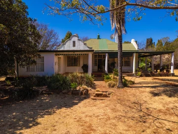 5 Bedroom House