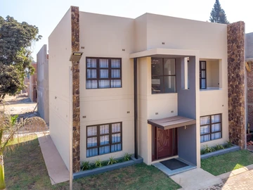 Modern Family Townhouse