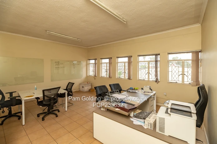 Warehouse for Rent in Msasa (Sole Mandate)