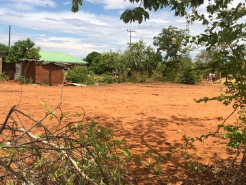 Commercial & Industrial Land