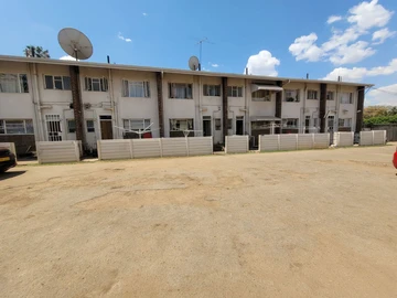 2 Bedroom Garden Flat