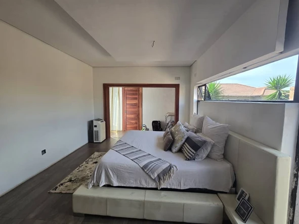 3 Unit Townhouse Complex