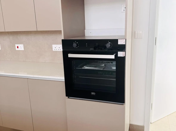 4 Bedroom Garden Flat