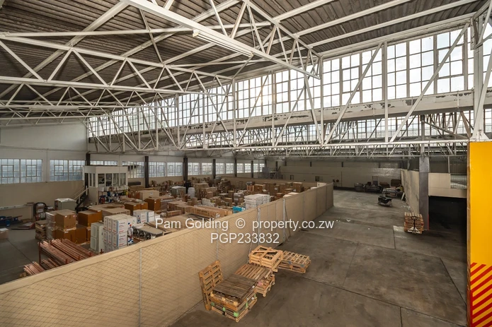 Warehouse for Rent in Msasa (Sole Mandate)