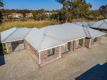 2 Bedroom Garden Flat