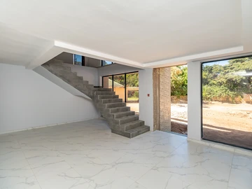 8 Unit Townhouse Complex