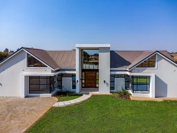 5 Bedroom House