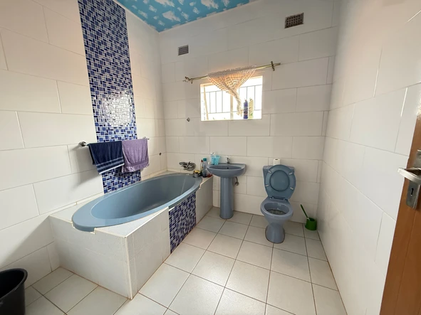 Farm & Agricultural Land