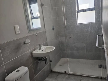 3 Bedroom Garden Flat