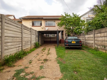 3 Bedroom Flat For Sale In Braeside