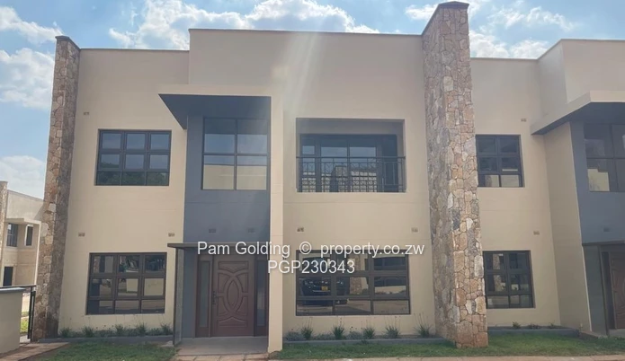 Modern Duplex Townhouse (Sole Mandate)