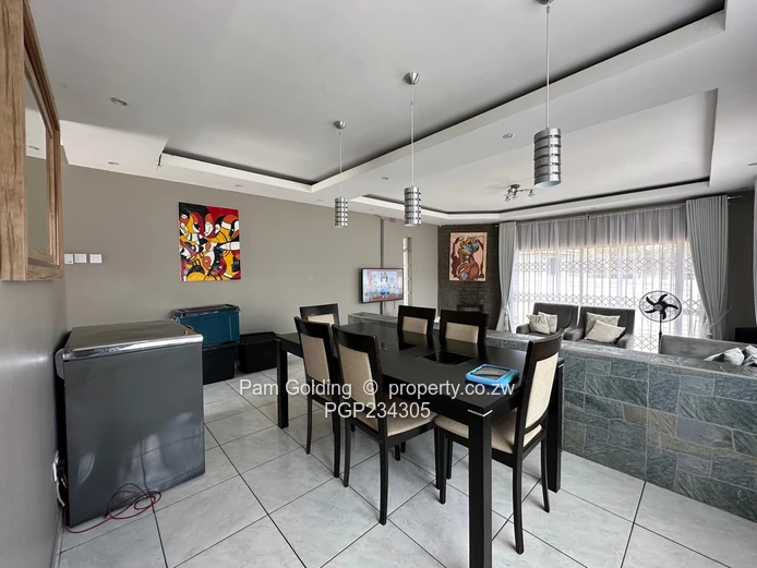 Cosy 3 Bedroom home - Greendale 