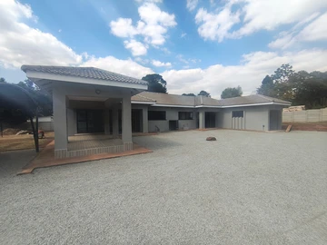 Modern 3-Bedroom Semi-Detached Clusters for Rent in Greystone Park