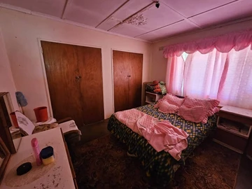 Farm & Agricultural Land