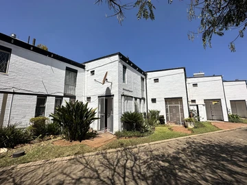 2 Bedroom Garden Flat