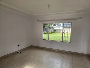 2 Bedroom Garden Flat
