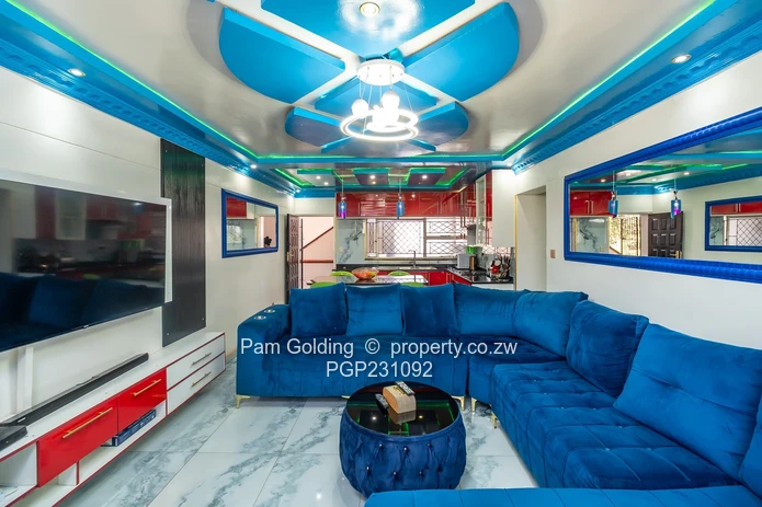 Flat/Apartment For Sale in Avenues