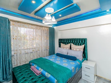 3 Bedroom Flat & Apartment