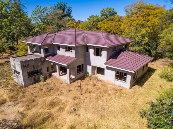 Amazing Potential In this Double-Storey Property