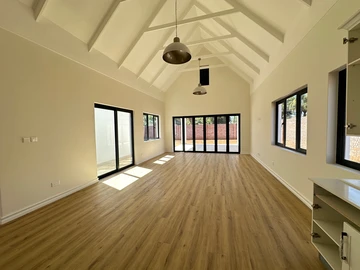 3 Bedroom Garden Flat