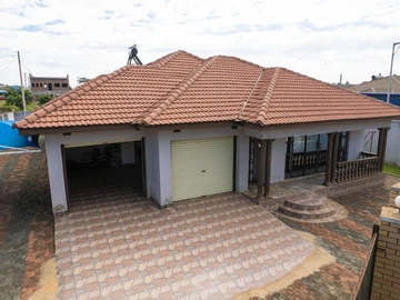 House for sale in Maranatha Park