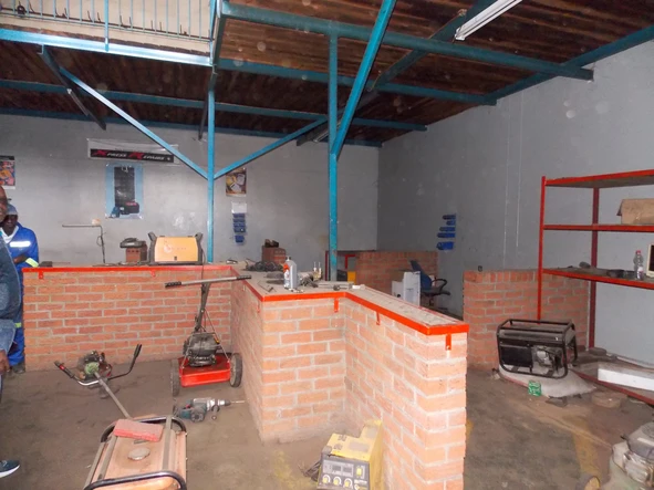 Small Warehouse In New Ardbennie