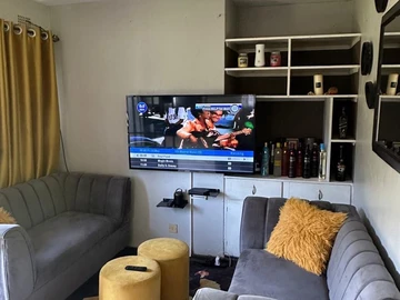 2 Bedroom Garden Flat