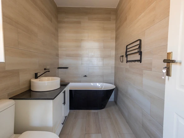 3 Bedroom Garden Flat