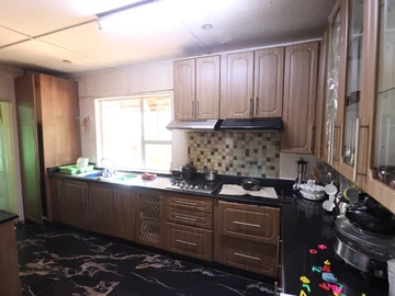 Farm & Agricultural Land