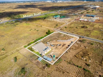 For Sale: 4418 m² Industrial property in Sunway City, Harare East