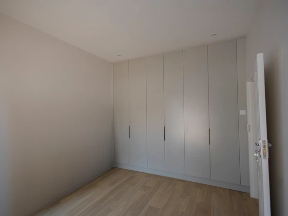 3 Bedroom Flat & Apartment