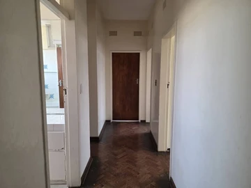 3 Bedroom Flat & Apartment