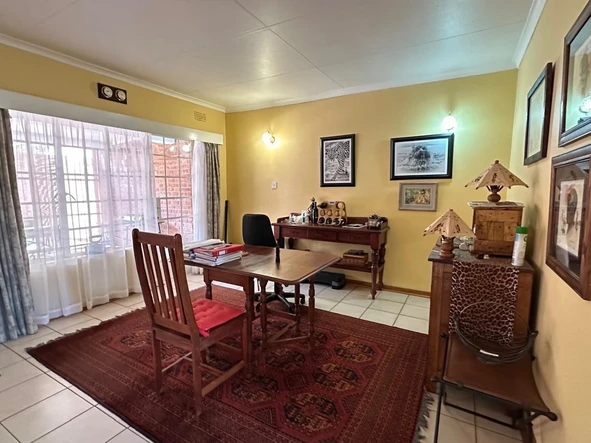 3 Bedroom Garden Flat