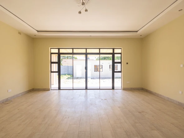 3 Bedroom Garden Flat