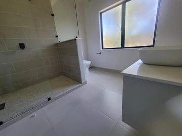 3 Unit Townhouse Complex