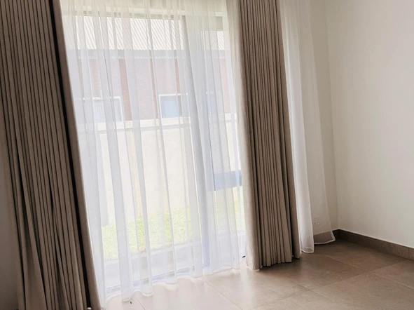 4 Bedroom Garden Flat