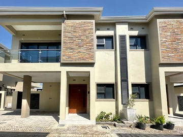 3 Bedroom Garden Flat