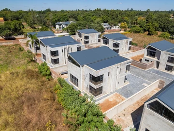 4 Bedroom Townhouse Complex