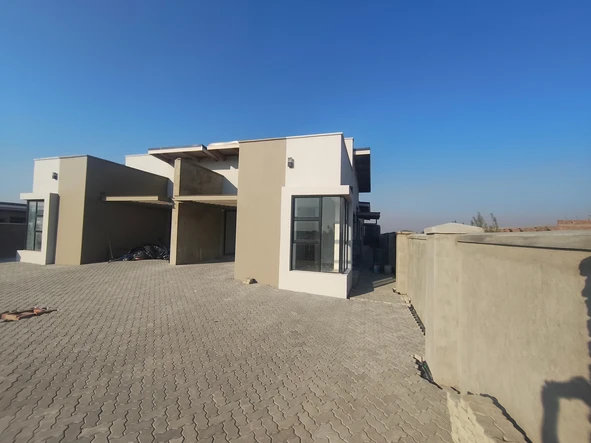4 Bedroom Townhouse Complex