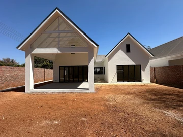 3 Bedroom Garden Flat