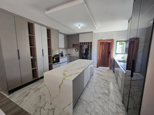 3 Unit Townhouse Complex