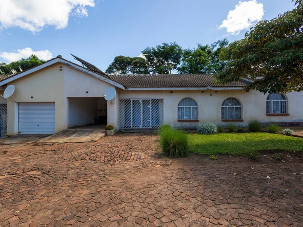 2 Bedroom Garden Flat