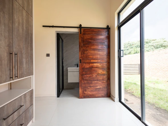 3 Unit Townhouse Complex