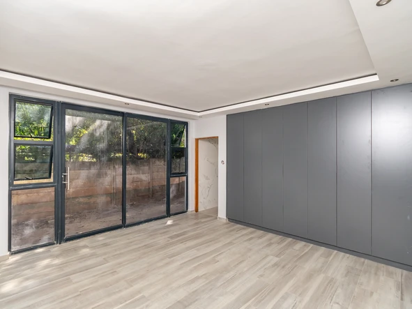 8 Unit Townhouse Complex