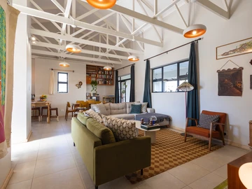 3 Bedroom Flat & Apartment